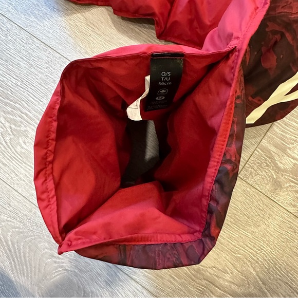 EUC Lululemon X Team Canada Olympics Down Filled Insulated Quilted Puff Scarf - Picture 4 of 14